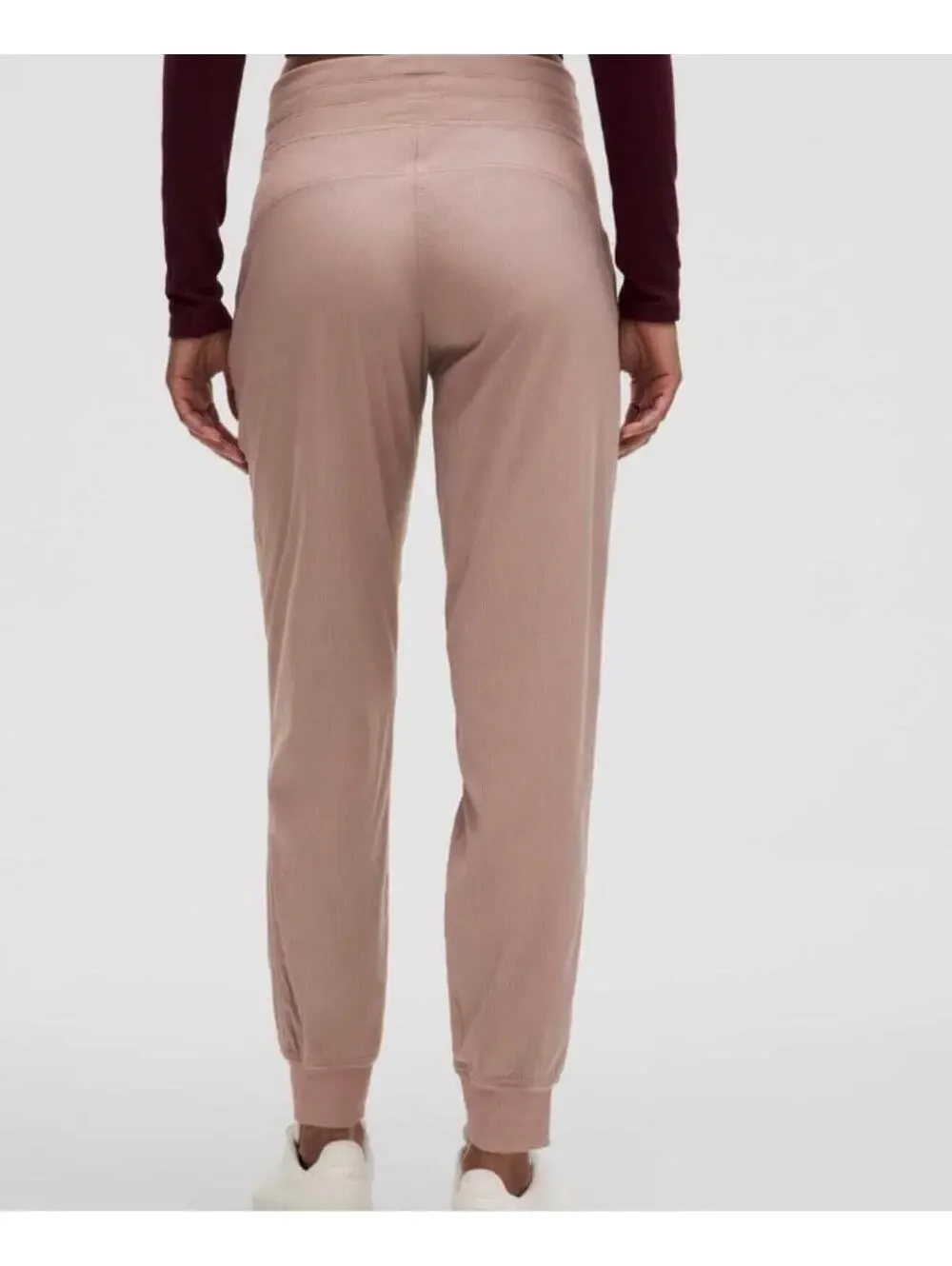 Lululemon Dance Studio Mid-Rise Jogger *Full Length 29in inseam size 2. Like new